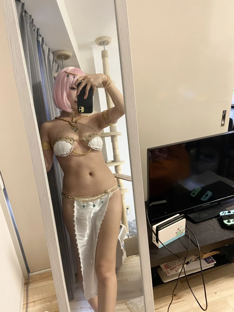 切切celia《印度风》主题写真：14张全套美图