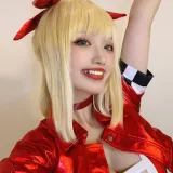 切切celia《尼禄赛车》主题写真：14张全套美图