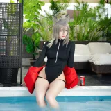 切切celia《明日方舟 红》主题写真：28张全套美图，含1个视频