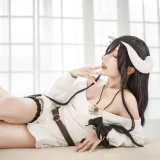 切切celia《雅儿贝德》主题写真：39张全套美图