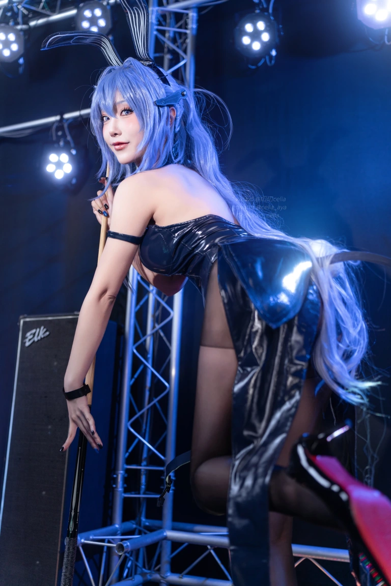 切切celia《花园兔女郎》主题写真：41张全套美图