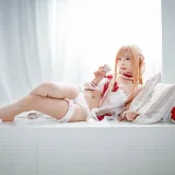 切切celia《亚丝娜内衣》主题写真：19张全套美图