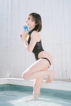 切切celia《竞泳 pharfaite》主题写真：58张全套美图