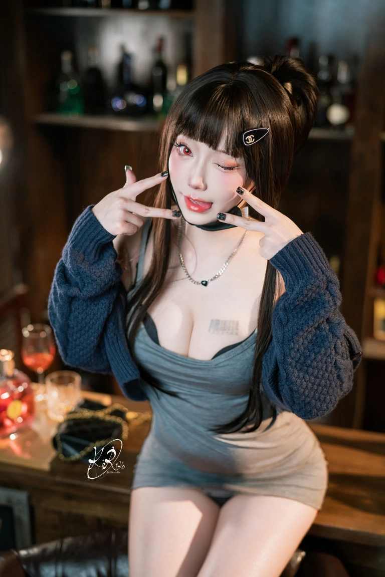 切切celia《杀手妻子D》主题写真：62张全套美图，含8个视频