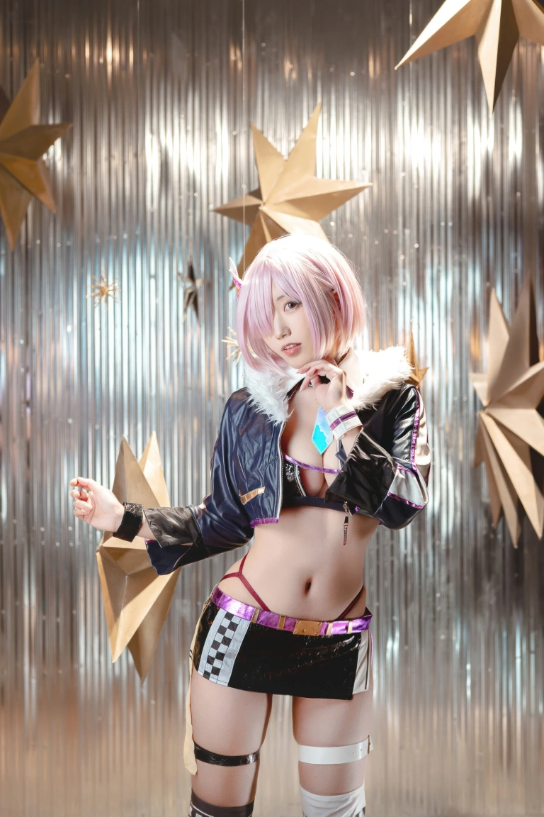 切切celia《FGO 玛修赛车服》主题写真：23张全套美图