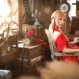 切切celia《刀剑神域 亚丝娜礼服》主题写真：28张全套美图
