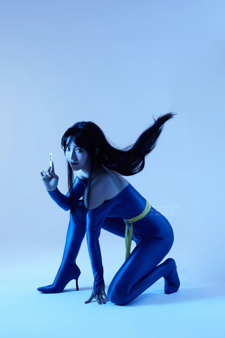 切切celia《猫眼三姐妹》主题写真：32张全套美图