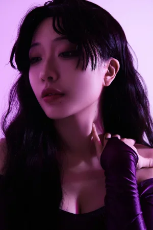 切切celia《猫眼三姐妹》主题写真：32张全套美图