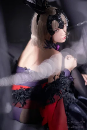 Cien恩恩《黑贞兔女郎》主题写真：17张全套美图