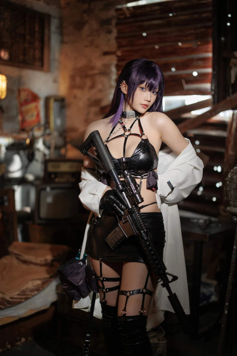 Cien恩恩《NIKKE 胜利女神 米哈拉》主题写真：21张全套美图