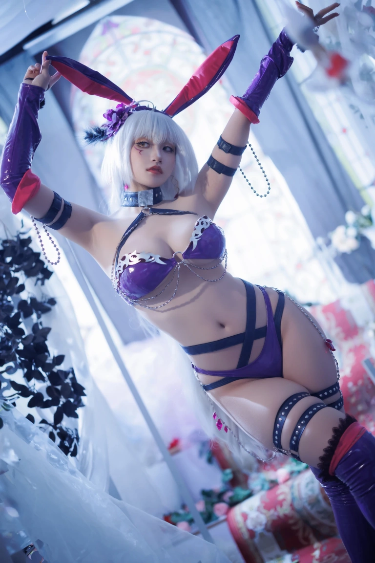 Cien恩恩《黑贞兔女郎》主题写真：30张全套美图