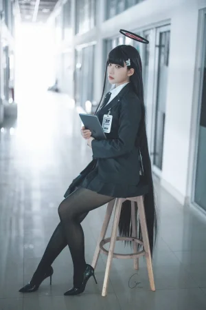 Cien恩恩《碧蓝档案 莉音》主题写真：23张全套美图
