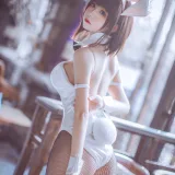 coser衣衣《加藤惠兔女郎》主题写真：52张全套美图