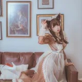 coser衣衣《透明女仆》主题写真：31张全套美图