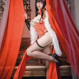 coser衣衣《碧蓝航线 大凤旗袍》主题写真：35张全套美图