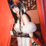 coser衣衣《碧蓝航线 大凤旗袍》主题写真：35张全套美图