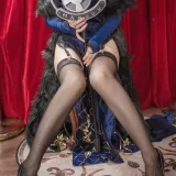 coser衣衣《碧蓝航线 柴郡旗袍》主题写真：57张全套美图