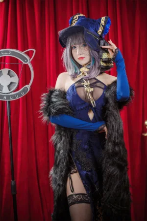 coser衣衣《碧蓝航线 柴郡旗袍》主题写真：57张全套美图