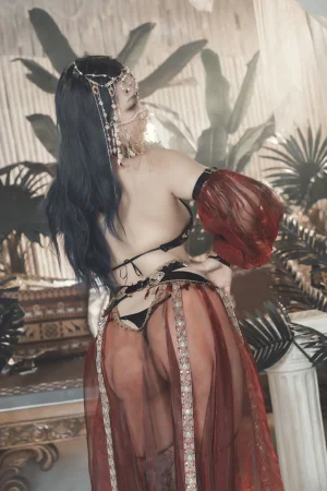 珟_珏Dita《深渊舞娘》主题写真：45张全套美图，含3个视频