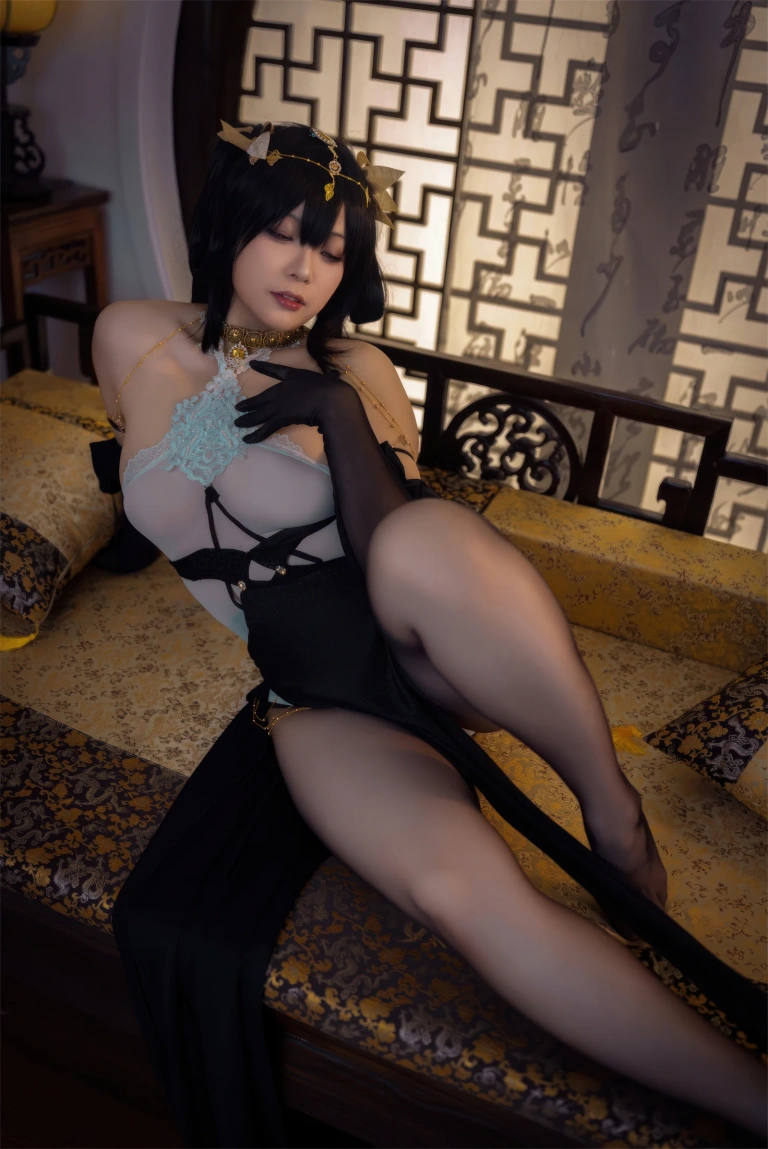 珟_珏Dita《碧蓝航线 镇海旗袍》主题写真：58张全套美图，含2个视频