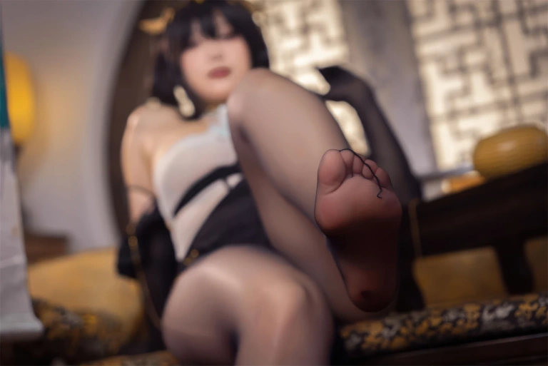 珟_珏Dita《碧蓝航线 镇海旗袍》主题写真：58张全套美图，含2个视频