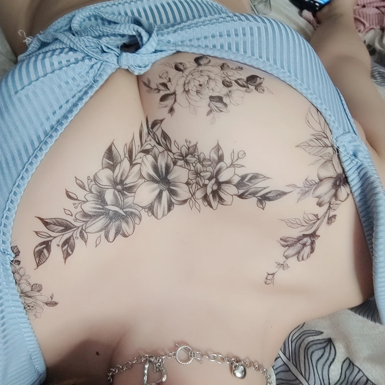 珟_珏Dita《花》主题写真：20张全套美图