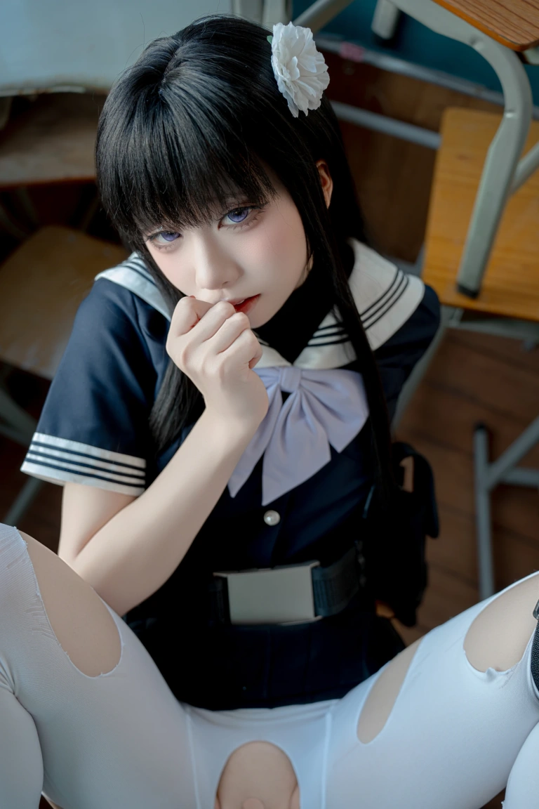 纸悦Etsu_ko《Mizuno lili水野莉莉》主题写真：52张全套美图