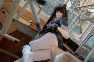 纸悦Etsu_ko《Mizuno lili水野莉莉》主题写真：52张全套美图