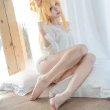 纸悦Etsu_ko《玛丽居家》主题写真：53张全套美图