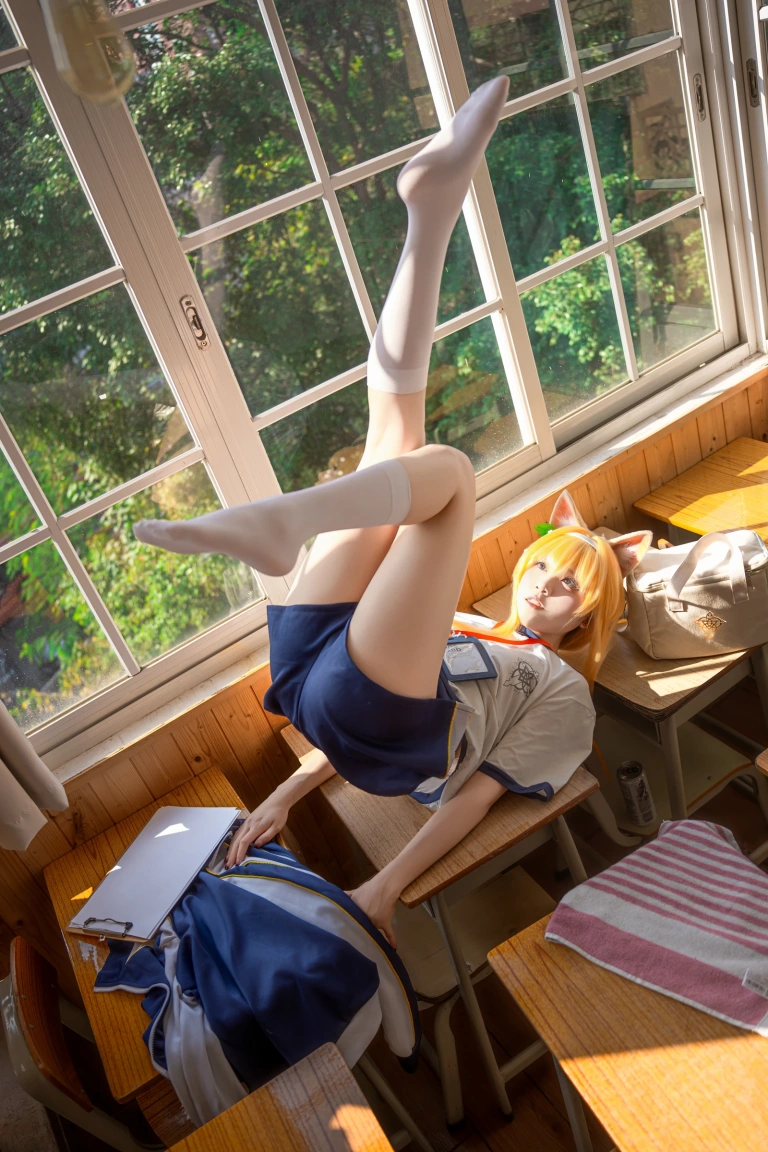 纸悦Etsu_ko《玛丽体操》主题写真：64张全套美图