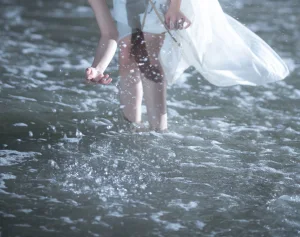 纸悦Etsu_ko《加代子白裙》主题写真：20张全套美图