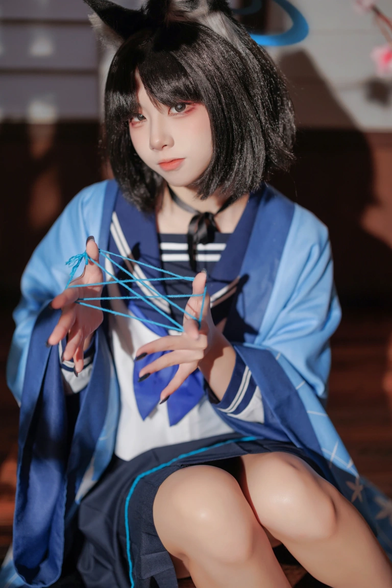 纸悦Etsu_ko《桔梗毛线团》主题写真：25张全套美图