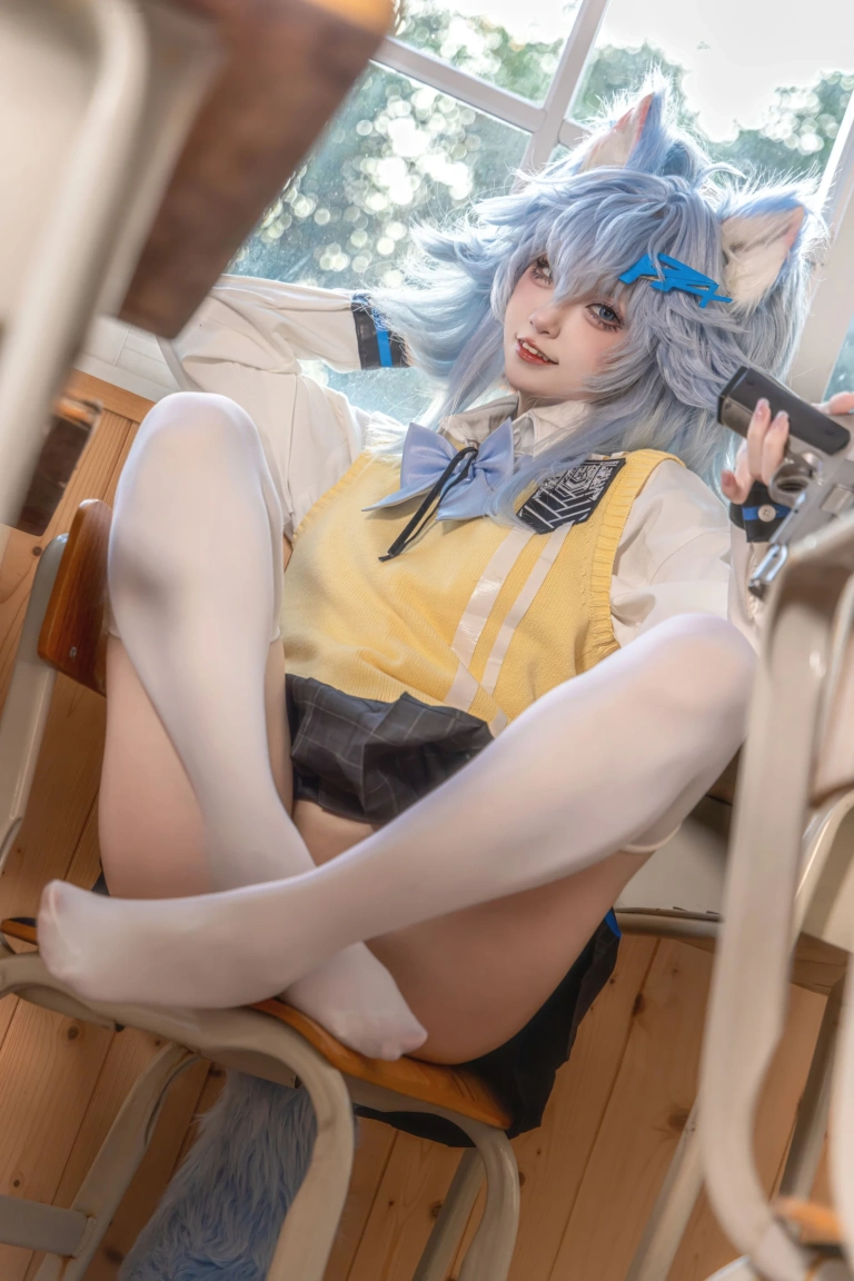 纸悦Etsu_ko《PA15高校心跳物语》主题写真：51张全套美图