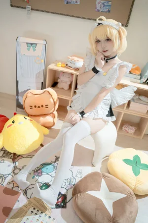 纸悦Etsu_ko《芙拉菲·奇奇女仆》主题写真：68张全套美图