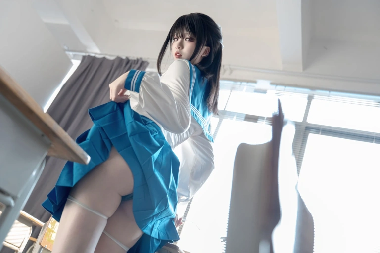纸悦Etsu_ko《水手服兔女郎》主题写真：63张全套美图