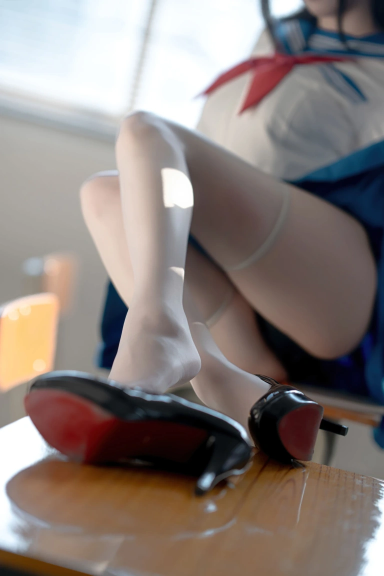纸悦Etsu_ko《水手服兔女郎》主题写真：63张全套美图