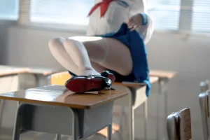 纸悦Etsu_ko《水手服兔女郎》主题写真：63张全套美图