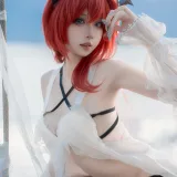 纸悦Etsu_ko《明日方舟 史尔特尔泳装》主题写真：35张全套美图