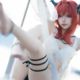 纸悦Etsu_ko《明日方舟 史尔特尔泳装》主题写真：35张全套美图