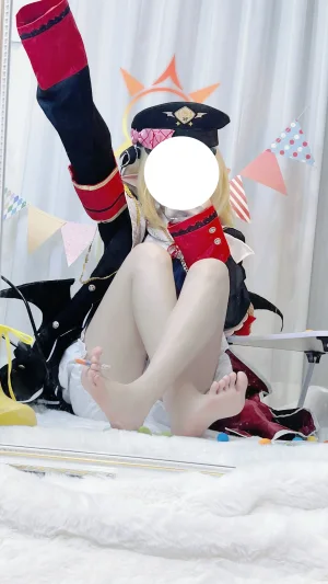 纸悦Etsu_ko《丹花伊吹自拍》主题写真：30张全套美图