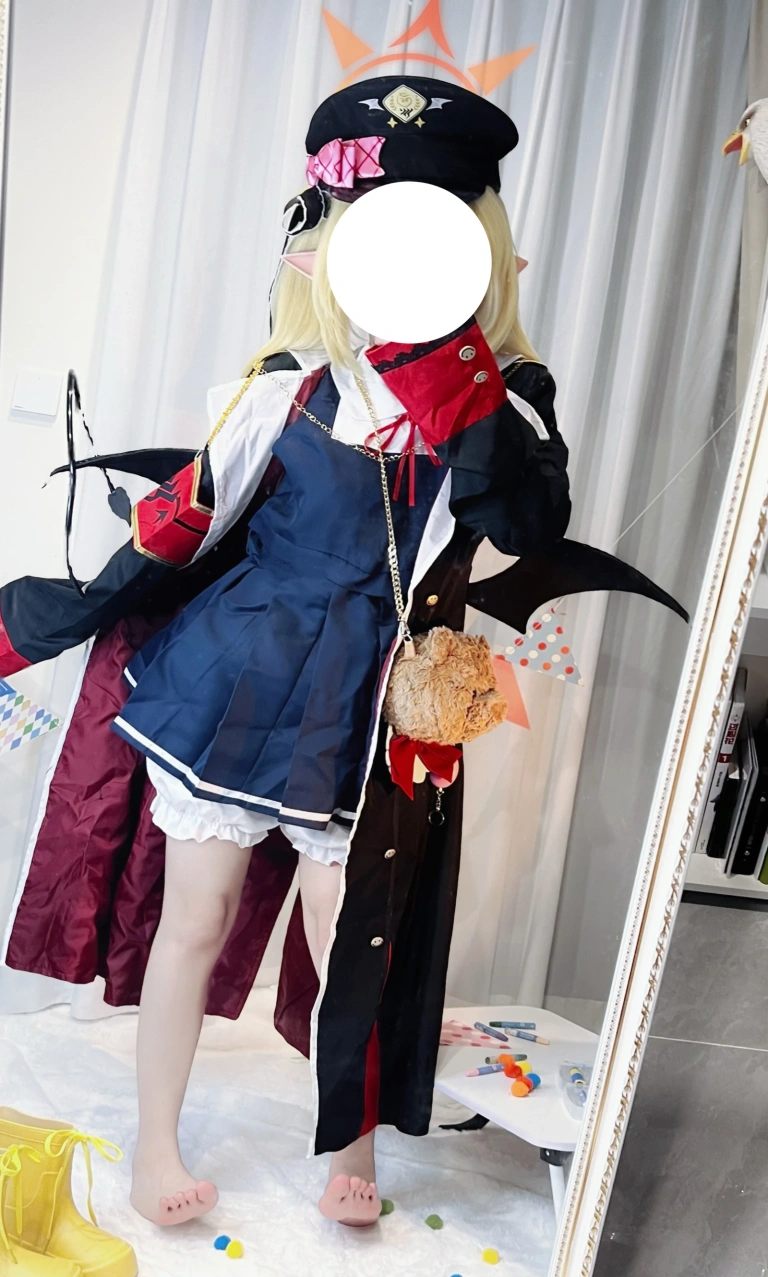 纸悦Etsu_ko《丹花伊吹自拍》主题写真：30张全套美图