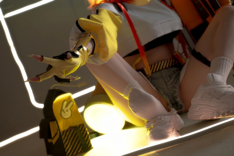 纸悦Etsu_ko《Nikke胜利女神 伊莱格》主题写真：56张全套美图，含10个视频