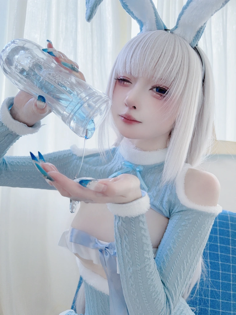 纸悦Etsu_ko《绒绒兔》主题写真：23张全套美图