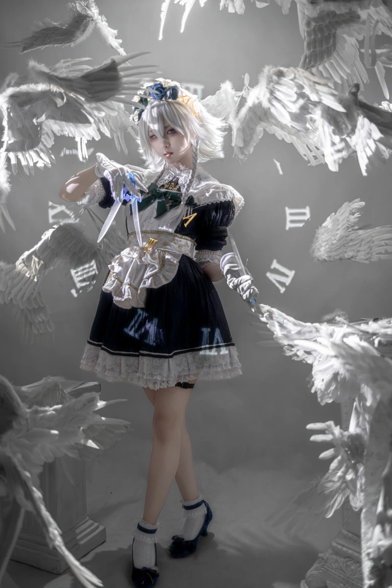 纸悦Etsu_ko《十六夜咲夜》主题写真：41张全套美图