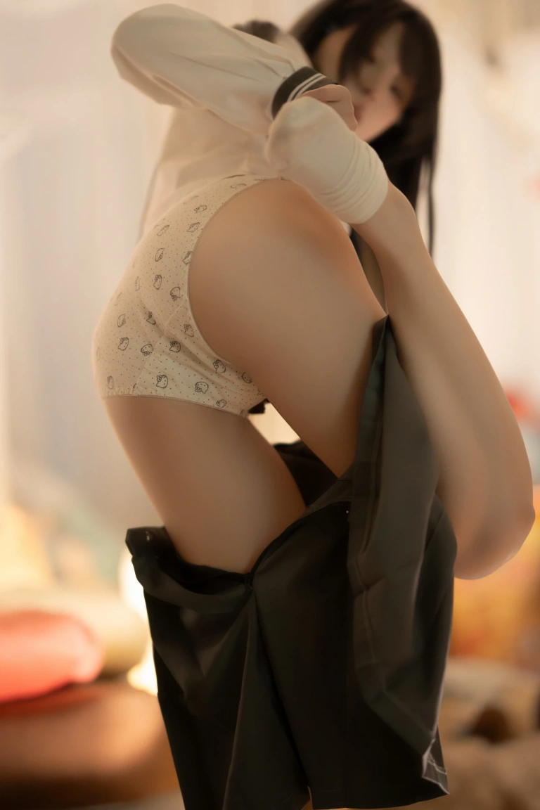 纸悦Etsu_ko《真爱JK》主题写真：35张全套美图