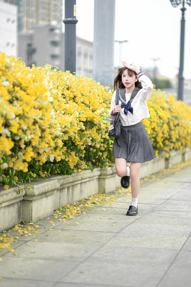 纸悦Etsu_ko《真爱JK》主题写真：35张全套美图
