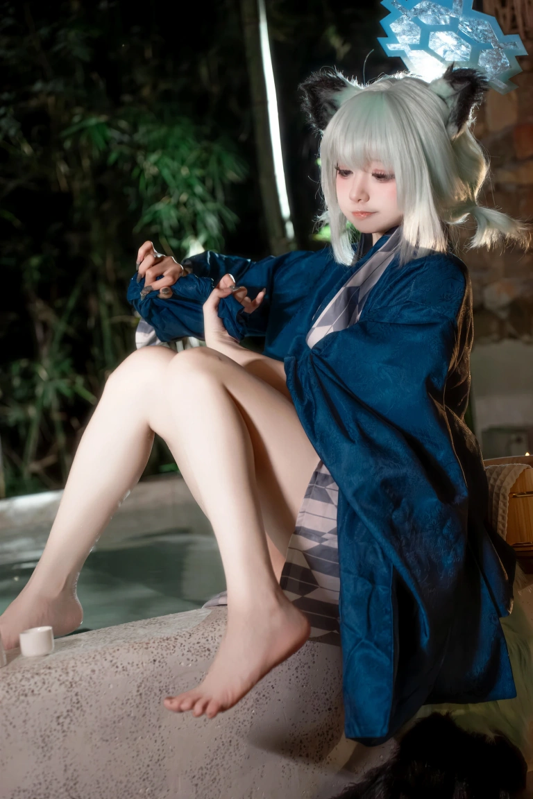纸悦Etsu_ko《蔚蓝档案 时雨温泉》主题写真：63张全套美图