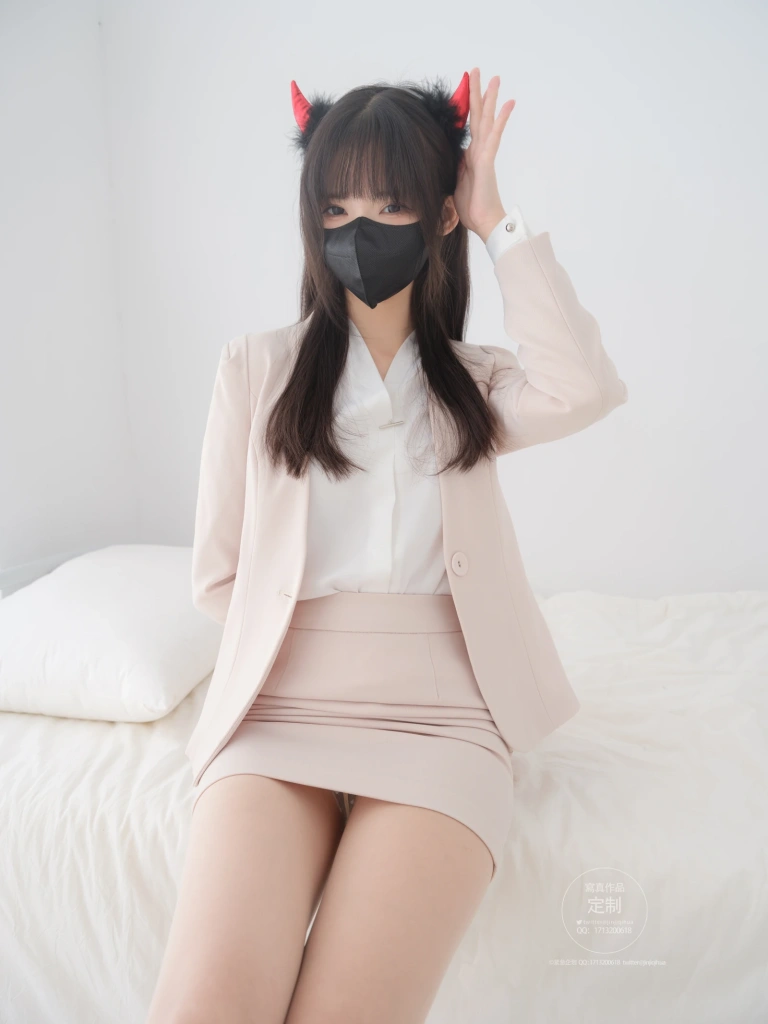 紧急企划《EX-010》主题写真：51张全套美图，含1个视频