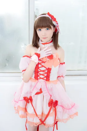森萝财团《GG-01》主题写真：98张全套美图，含1个视频