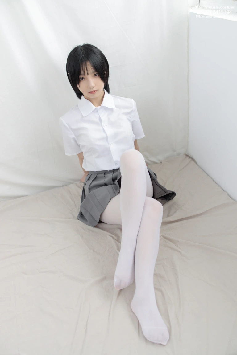 森萝财团《GG-03》主题写真：96张全套美图，含1个视频